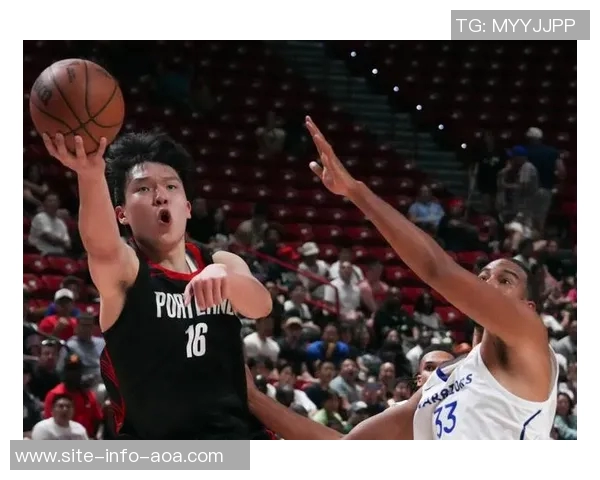 开拓者本赛季三次战胜勇士场均迫使对手失误19次展现强大实力