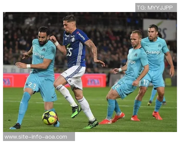 德丁联赛球队圣吉罗斯成功引进22岁前锋比昂迪克加盟欧冠征程