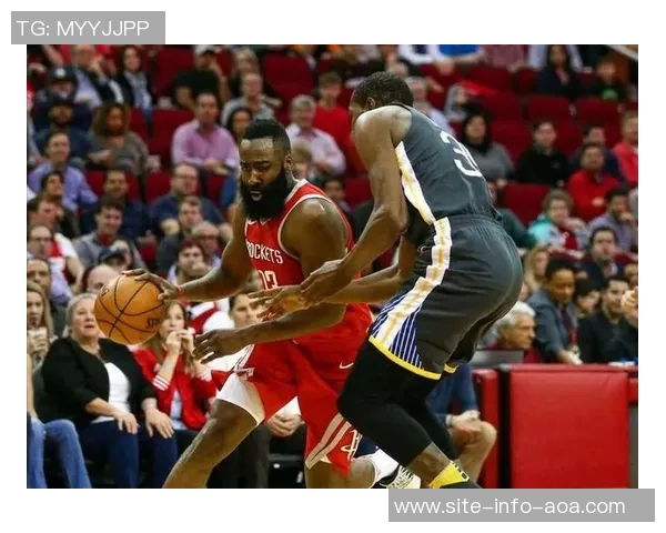 哈登谈防守稳固如何改变局面并增强球队信心的秘诀