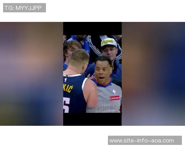 孔蒂因不满判罚被罚下怒斥裁判称其应感到羞耻 孔蒂因不满判罚被罚下怒斥裁判称其应感到羞耻